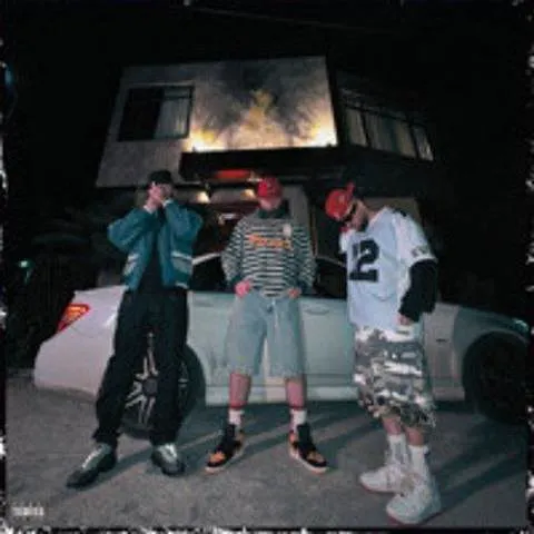 دانلود آهنگ امشب هیپهاپولوژیست و ویناک