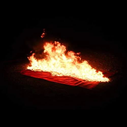 دانلود آهنگ فرش قرمز متین فتاحی