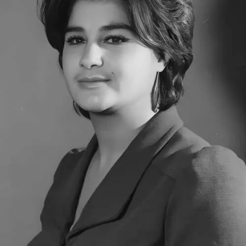 دانلود آهنگ مردم از بس جفا کشیدم {کاباره ای فیلم مرید حق} سوسن