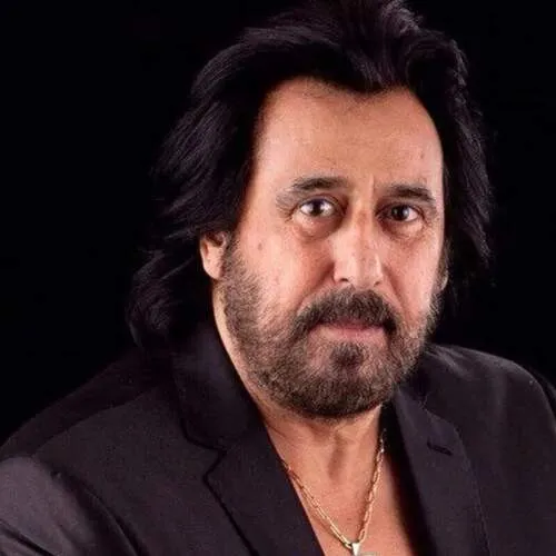 دانلود آهنگ ببین این دختره که از شاپره قشنگ تره {چشم پلنگ} شهرام شب پره