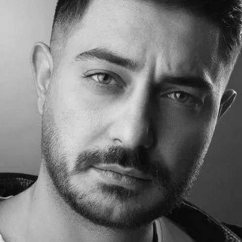 دانلود آهنگ حسین پارسا به نام کاشکی یه بارون بزنه غم شهرو بشوره ببره