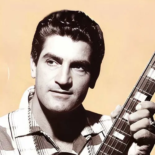 دانلود آهنگ من همان آوازه خوان مردم پاکم هنوز ویگن